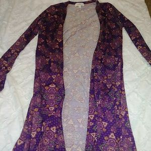 Xs lularoe Sarah. Pretty purple pattern